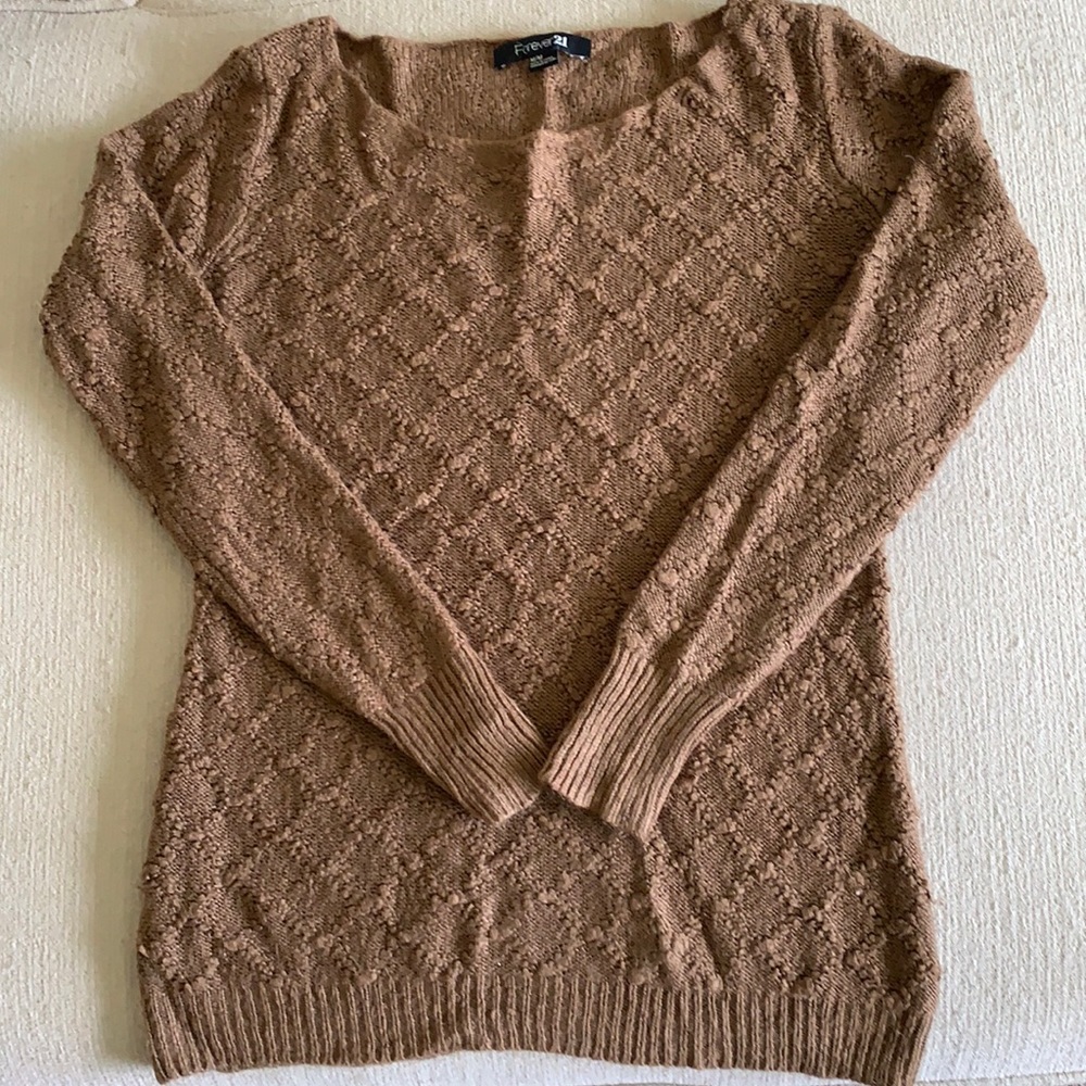 I LOVE this soft, comfy Forever 21 brown lightweight sweater!